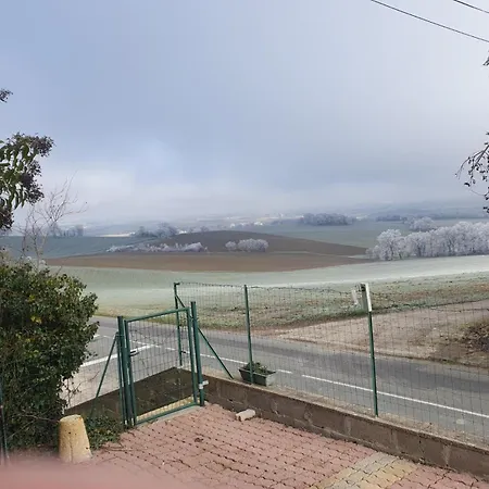 - Les Quatre Vent Frühstückspension Francescas